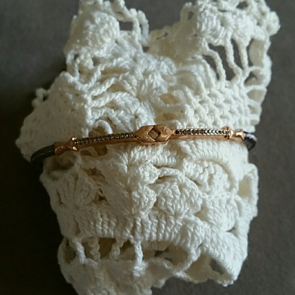 Stella & Dot Resilience Cuff